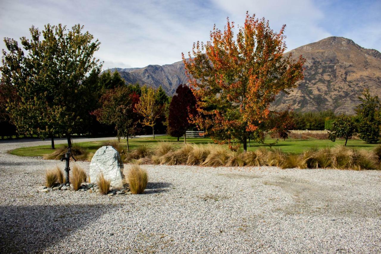 Queenstown Country Lodge Lake Hayes Exteriör bild